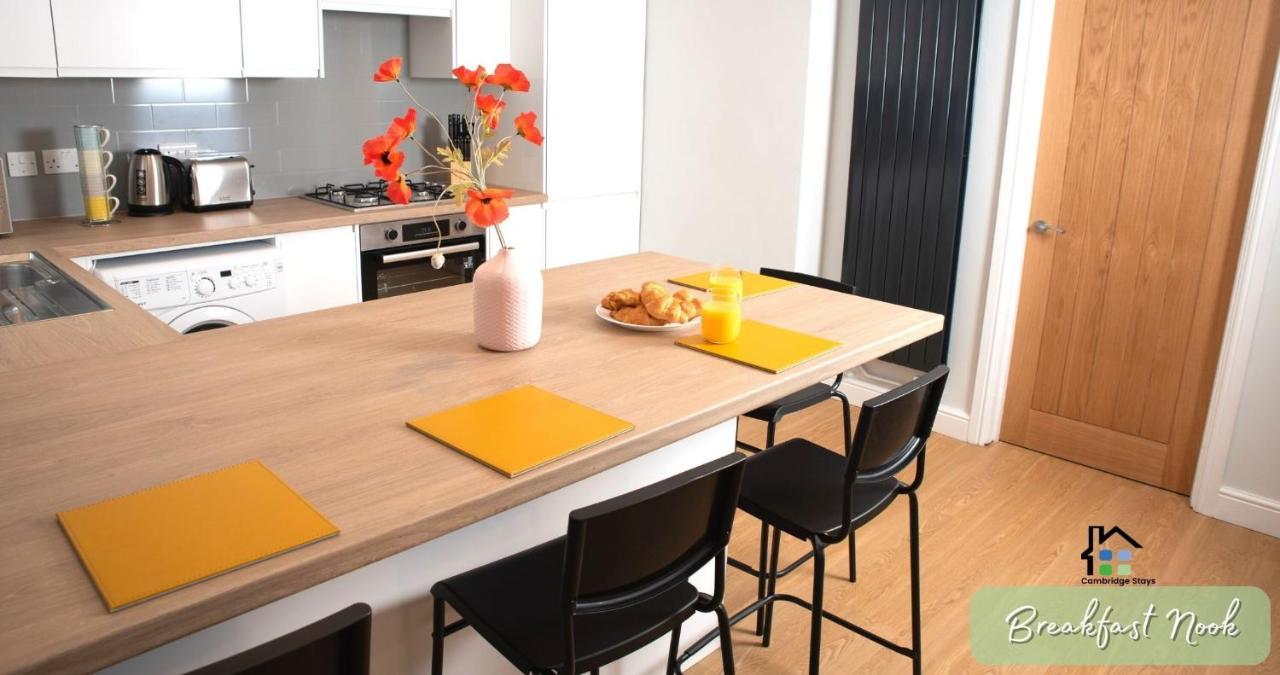 Cambridge Stays 4-5Br House-Garden-Lots Of Parking-15 Min To City-Close To Motorway Girton  Exterior photo