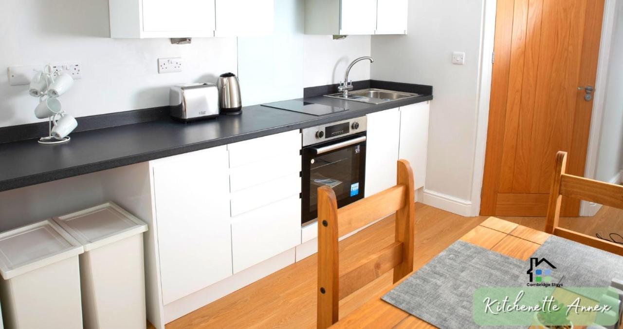 Cambridge Stays 4-5Br House-Garden-Lots Of Parking-15 Min To City-Close To Motorway Girton  Exterior photo